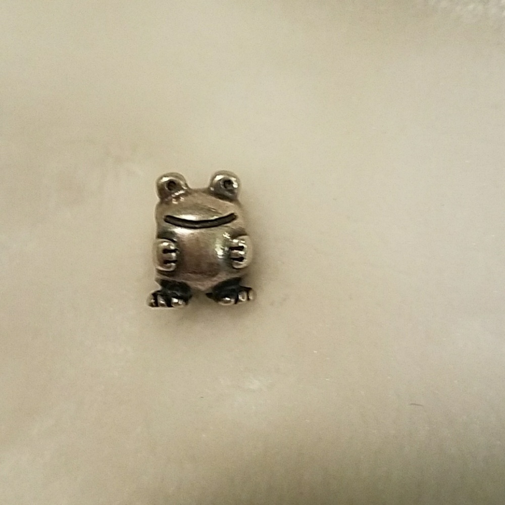 Pandora Frog Charm